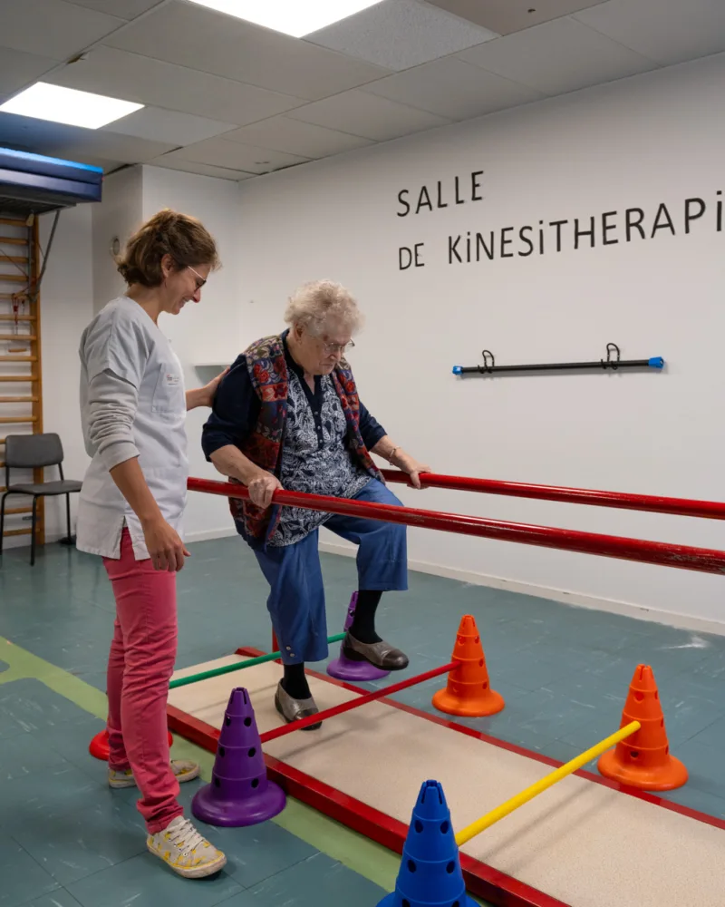 séance de kinésitherapie résidence senior yonne